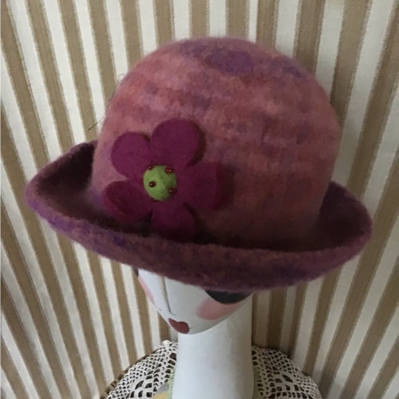 Hand Felted Wide Brim Cloche - Picture 3 of 3